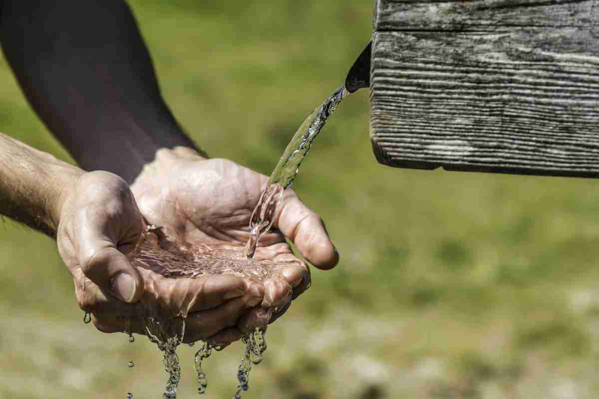 acqua pubblica pozzuoli potere al popolo
